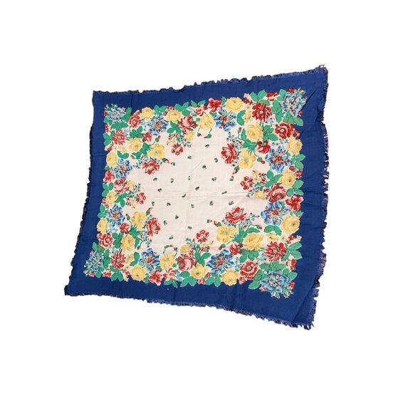 Vintage scarf fringed vibrant floral approximately 30 x 35 inches Good condition - Picture 1 of 2